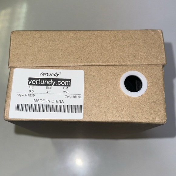 Black Wrap Around Heels - Picture 10 of 10